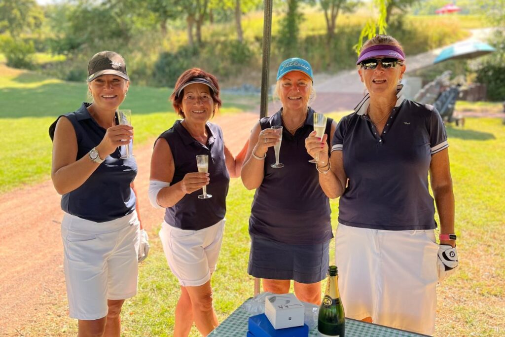 workplace golf work event raising funds for SHN